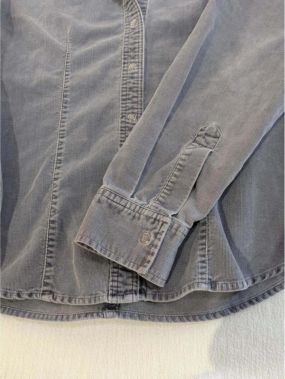 Eddie Bauer Women's Gray Corduroy Button-Up Shirt Size Medium - Picture 6 of 8